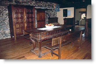 Detail of cuarto grande or dinning-room